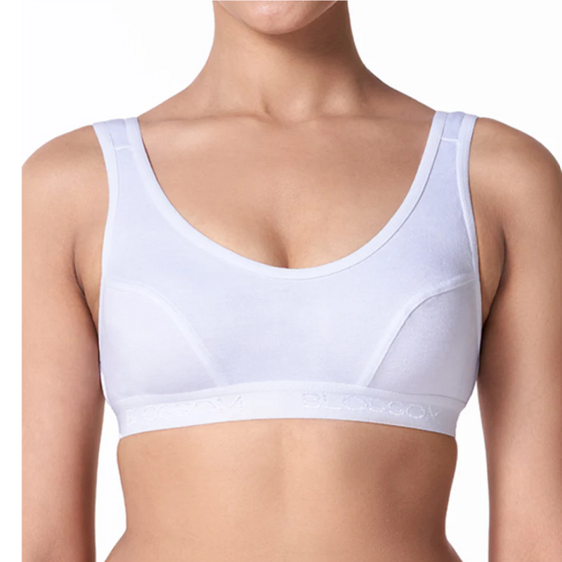 Buy_Blossom_Sporty_Bra_Moderate_Impact_Sports_Bra_Seamed_Cups_White_1