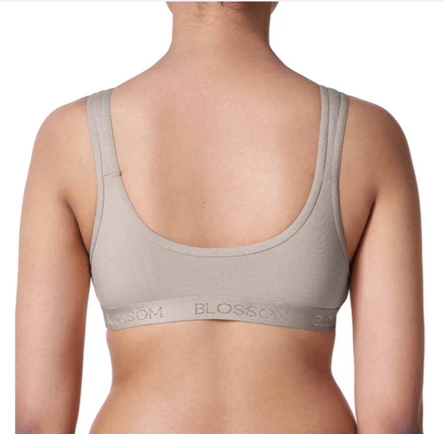 Buy_Blossom_Sporty_Bra_Moderate_Impact_Sports_Bra_Seamed_Cups_Grey_3