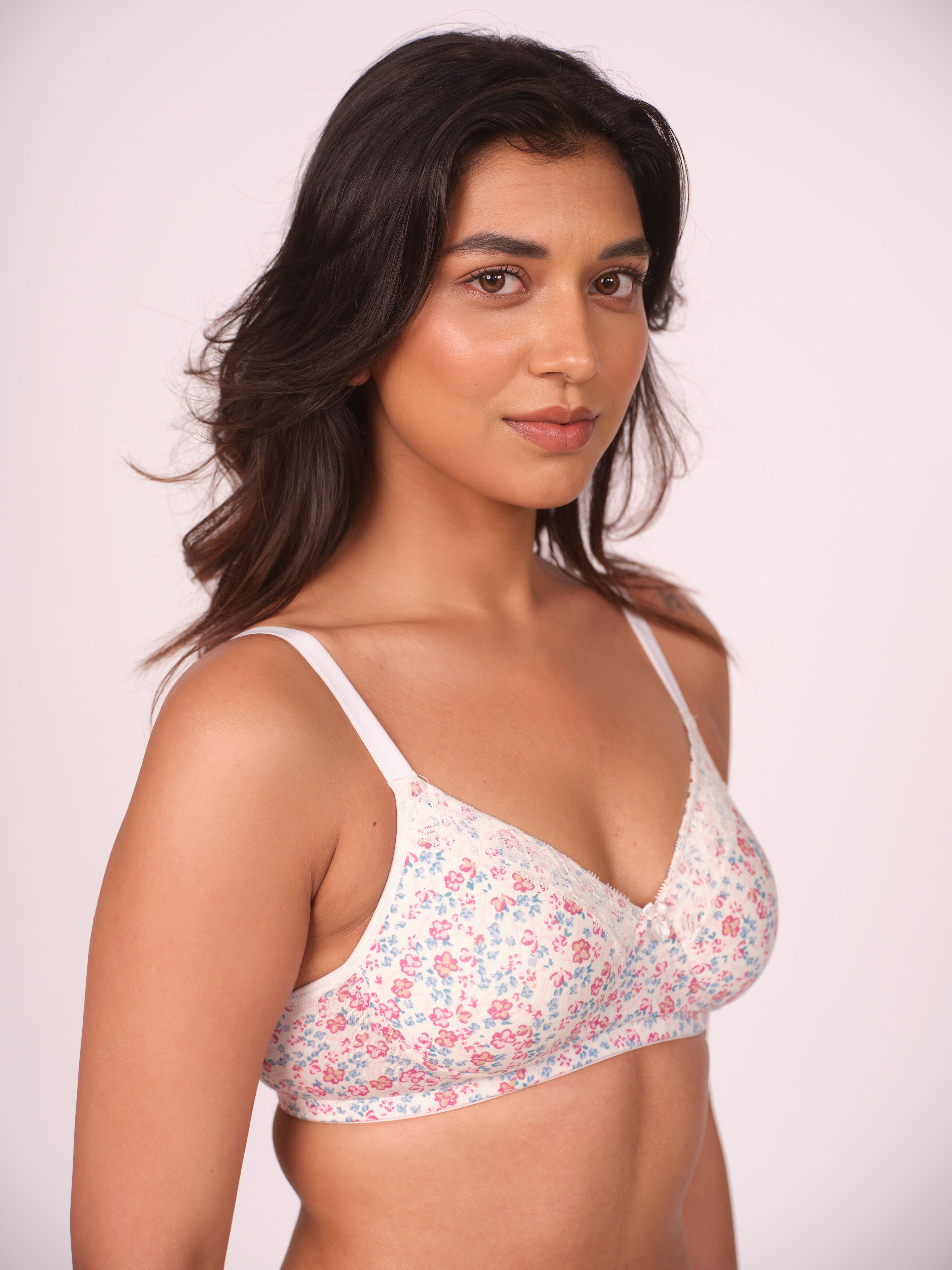Lightly Padded T-Shirt Bra Floral Print - White