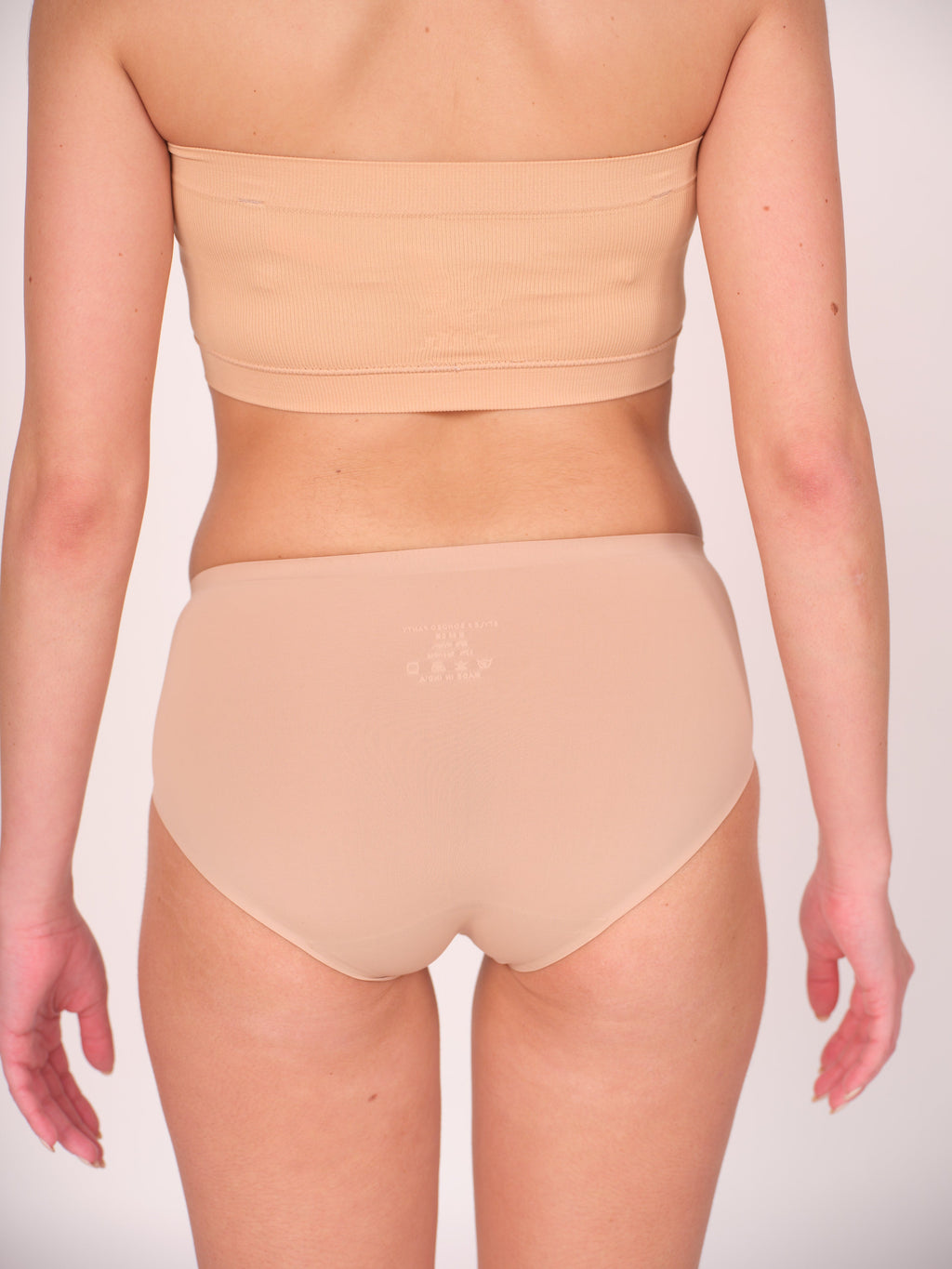 Seamless Bonded Hipster Panty - Beige & Beige