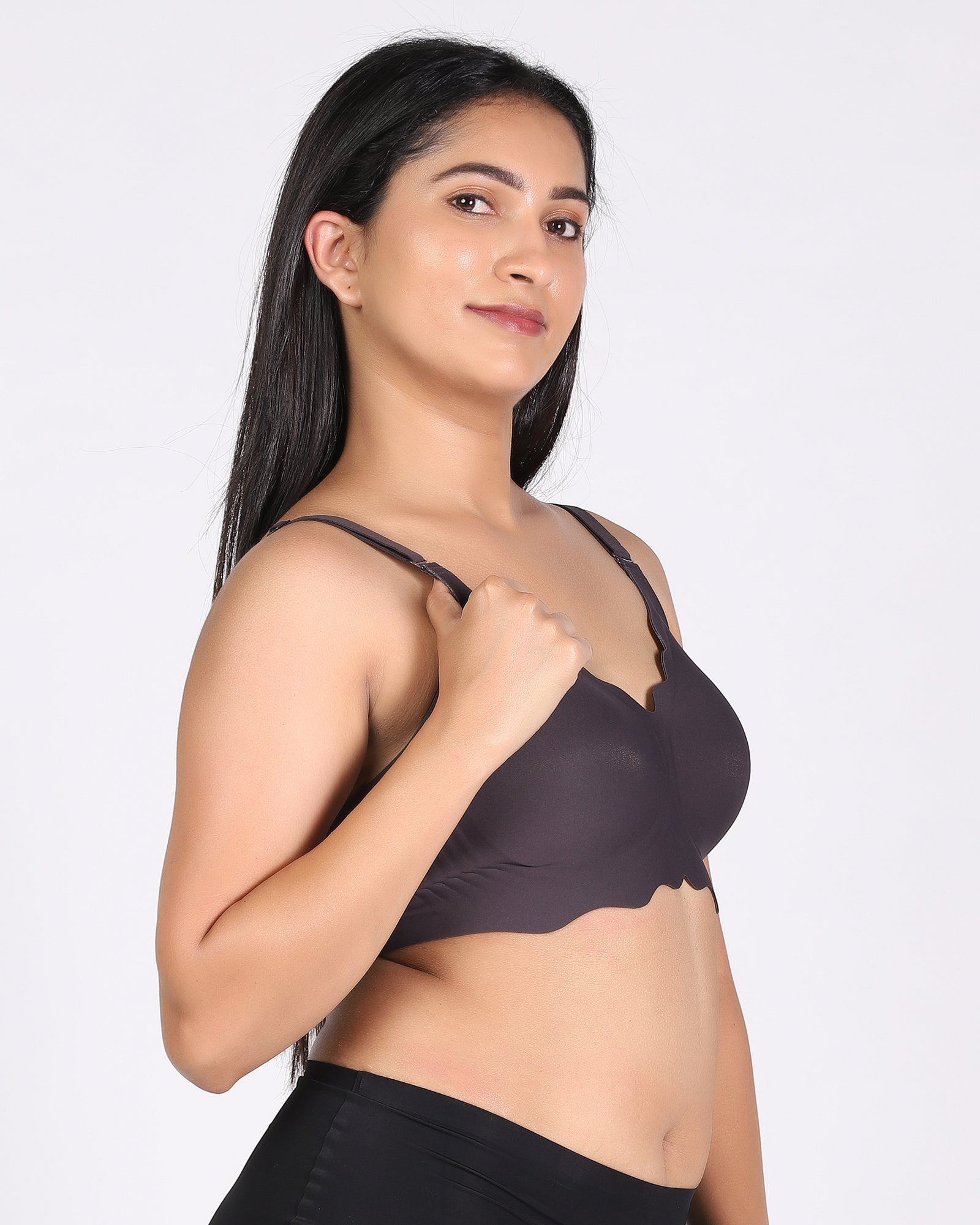 Sofia – Carbon Seamless Wireless All Day Bra