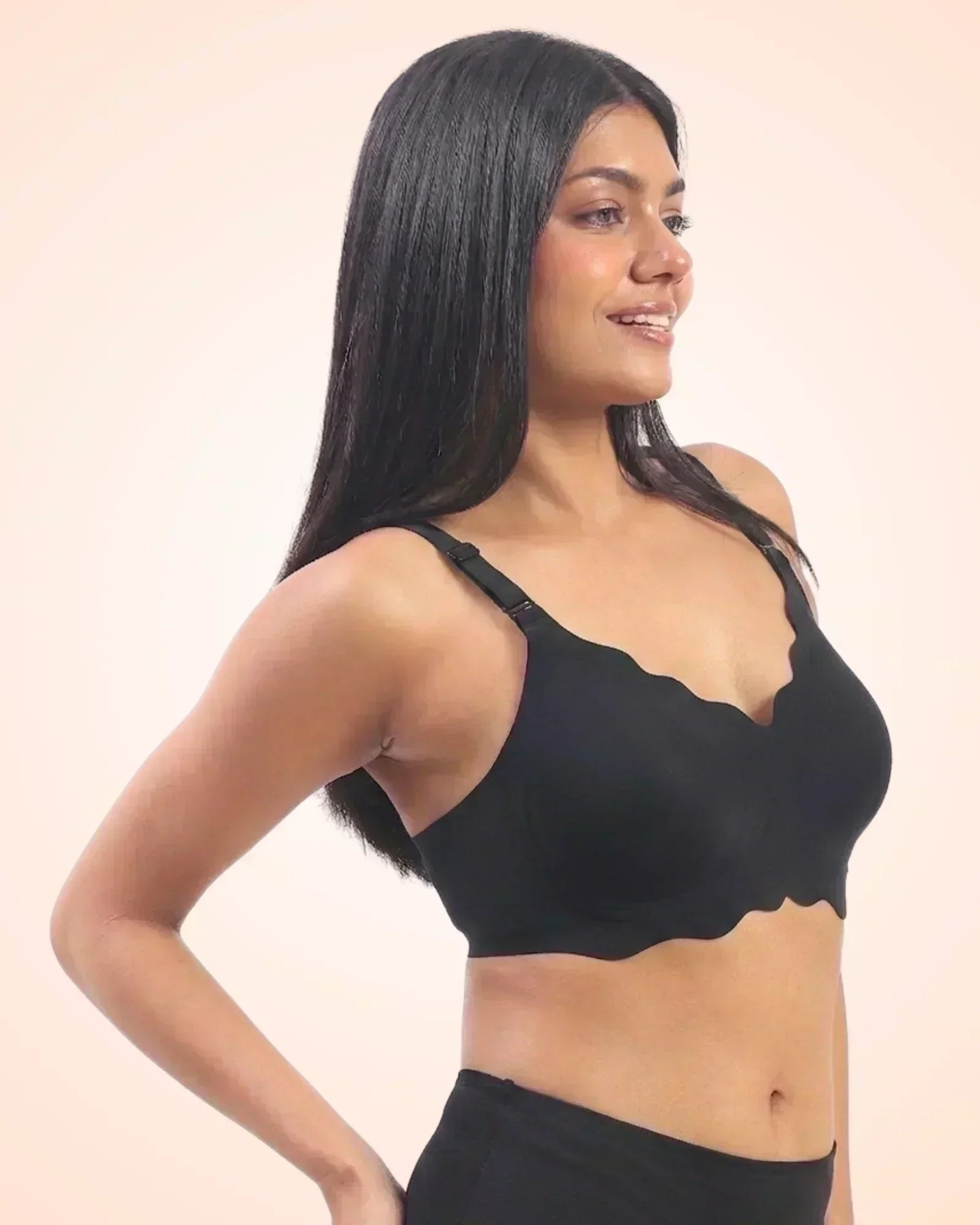 Sofia – Black Seamless Wireless All Day Bra