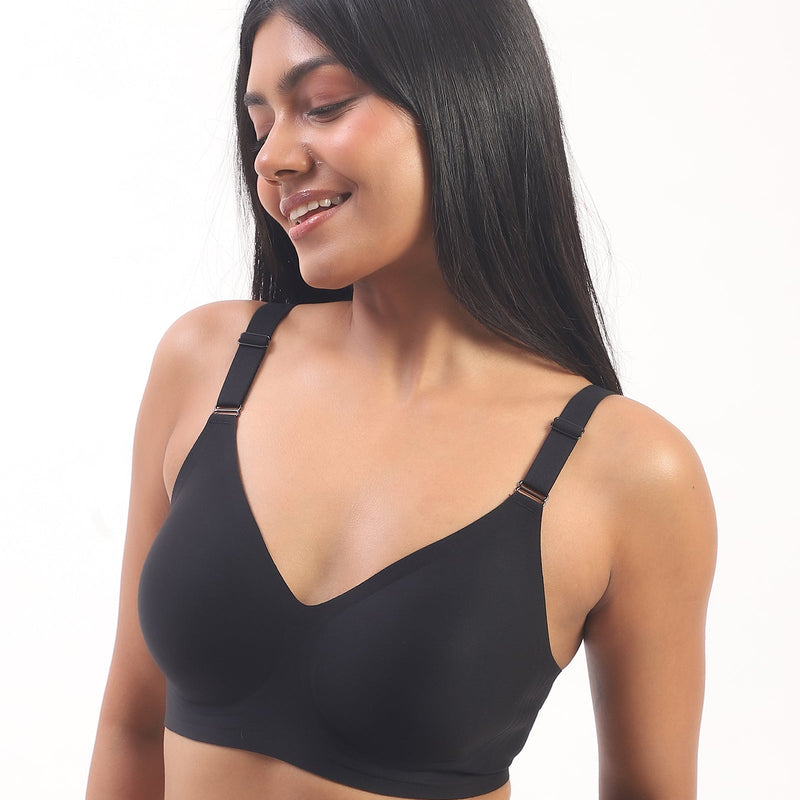 Everyday Black Duo- Bello & Vera Black Seamless Wirefree Bras