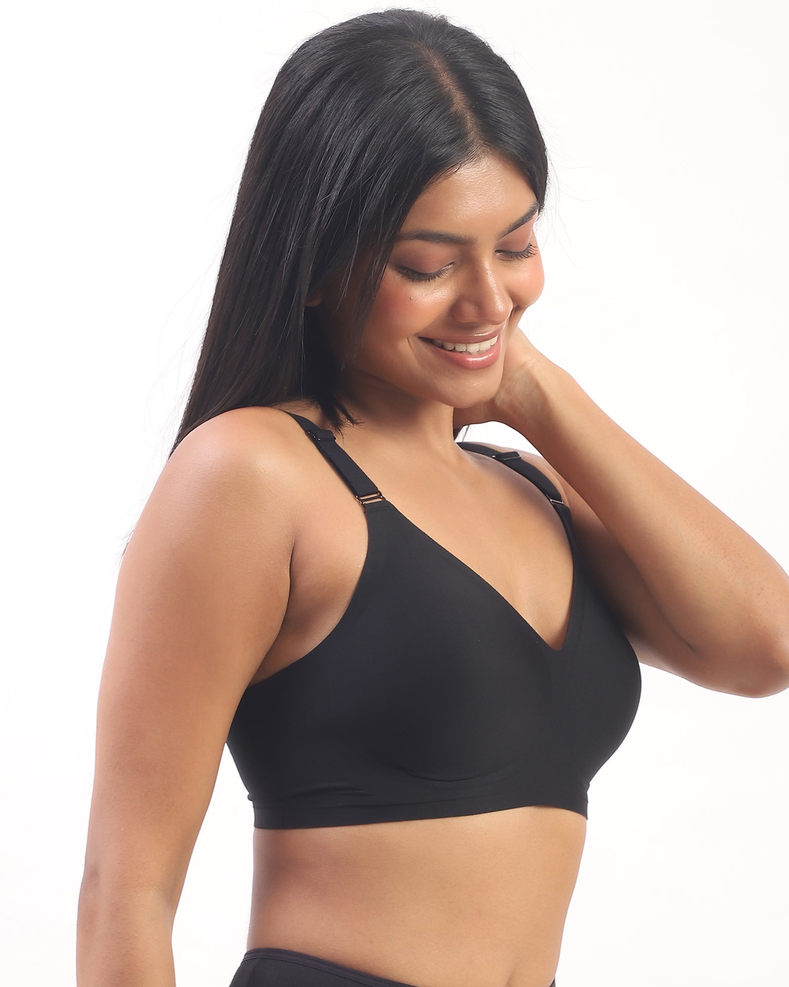 Vera – Black Wireless Everyday Lift Bra